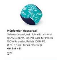 Hüpfender Wasserball